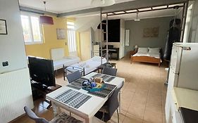 Patras - Independent Studio In Quiet Area